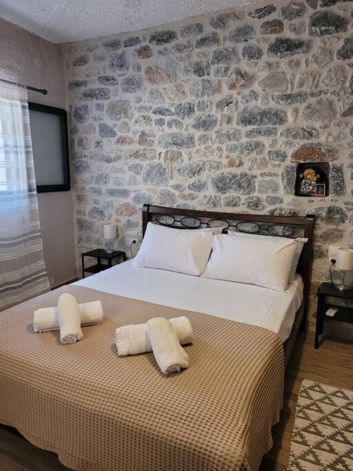 Filia'S House Villa Areopoli Ngoại thất bức ảnh