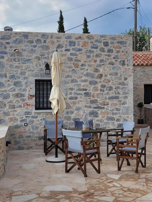 Filia'S House Villa Areopoli Ngoại thất bức ảnh